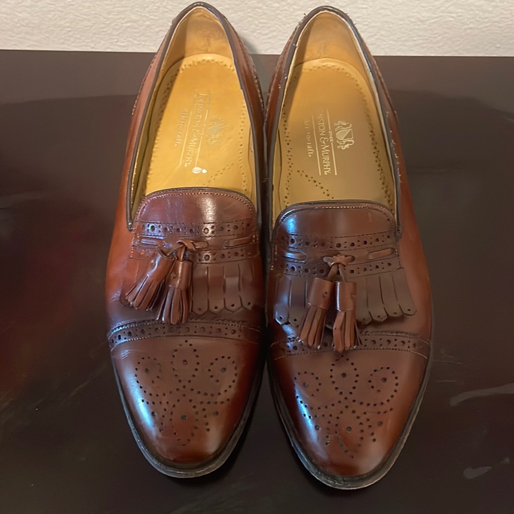 Johnston & Murphy aristocraft shoes for MENS size 8.5
